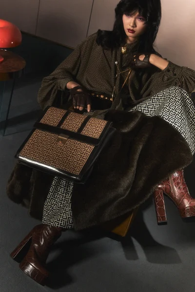 Look 33